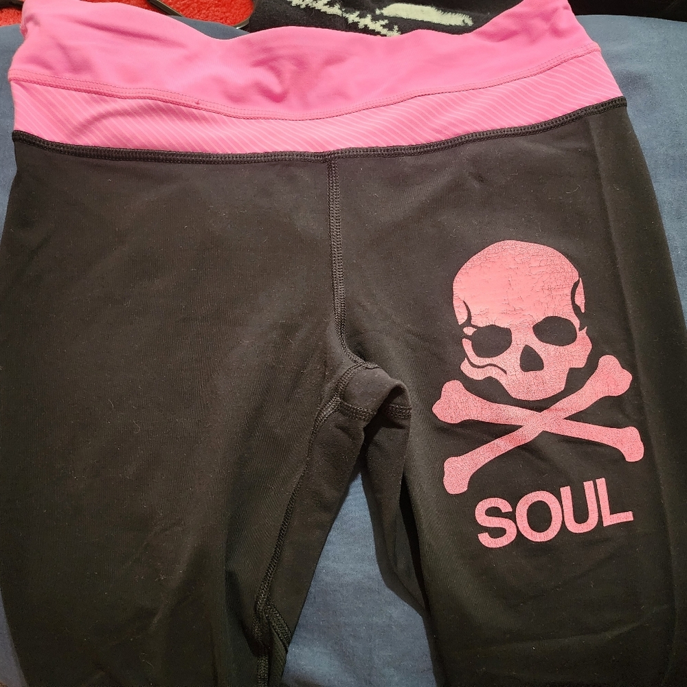 Lululemon Soul Cycle sz 4